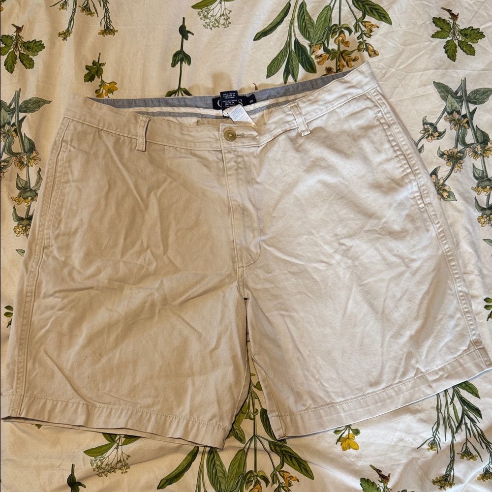 Chaps Men’s Tan Shorts
